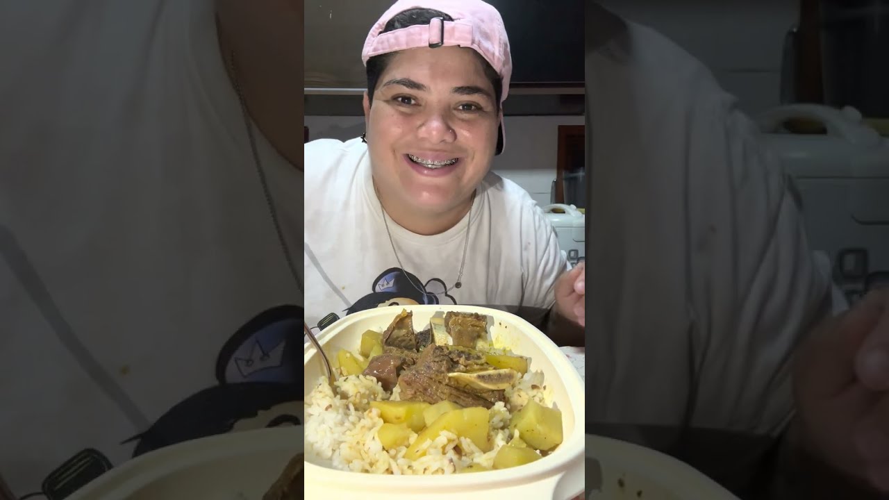 #COMENDO COM A POLY|cozidão de costela com verduras, arroz e quiabo refogado com giló😋