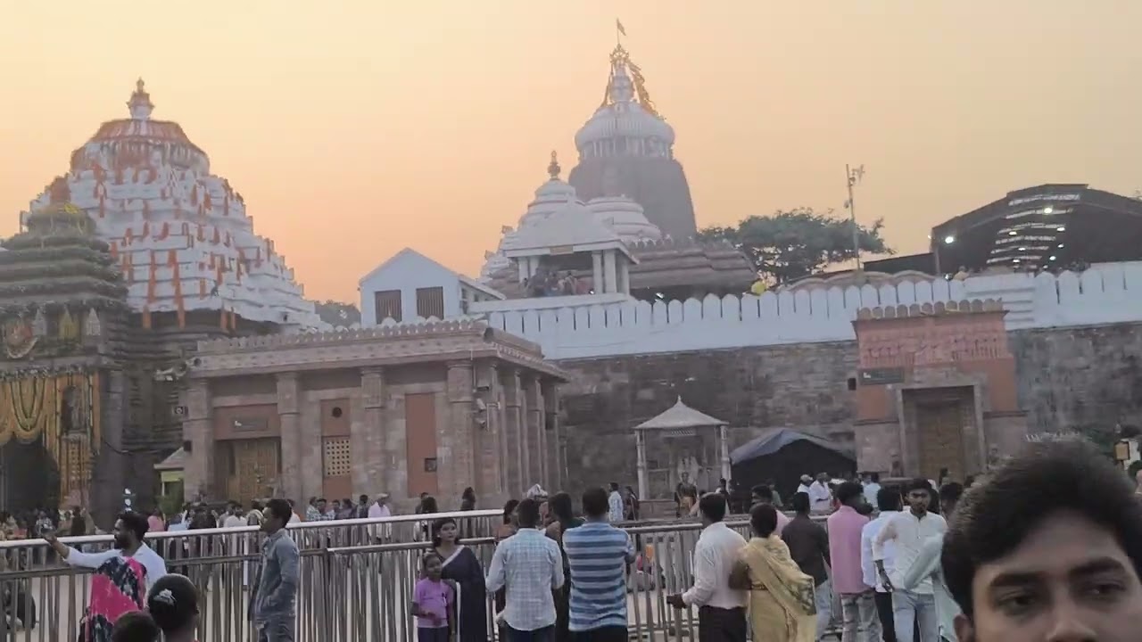 भगवान जगन्नाथ मंदिर पुरी दर्शन 