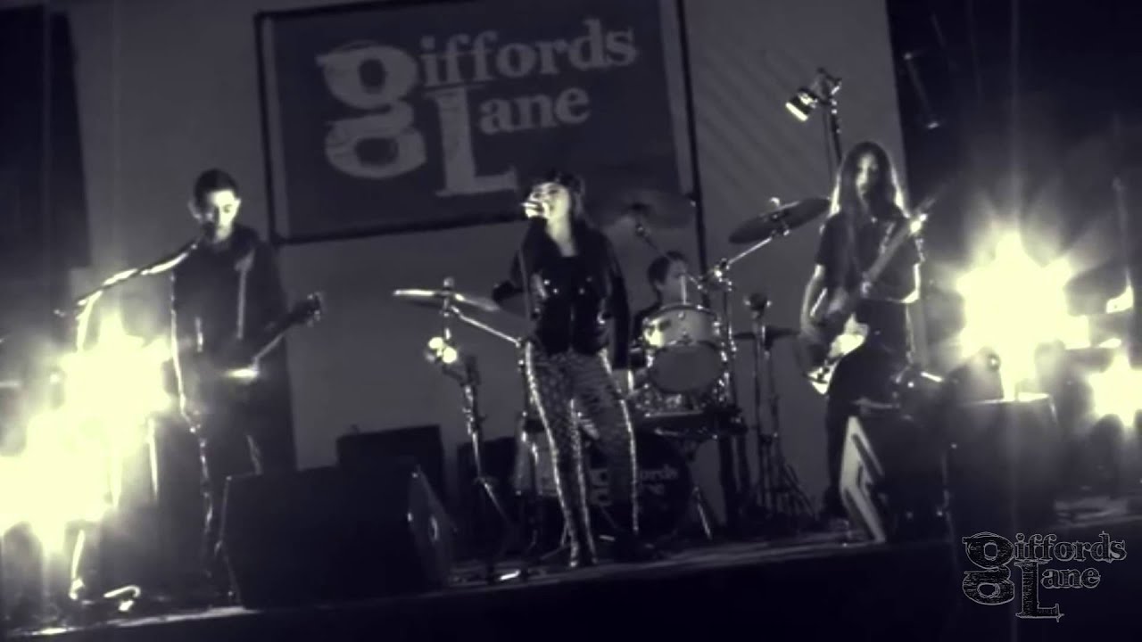 Giffords Lane