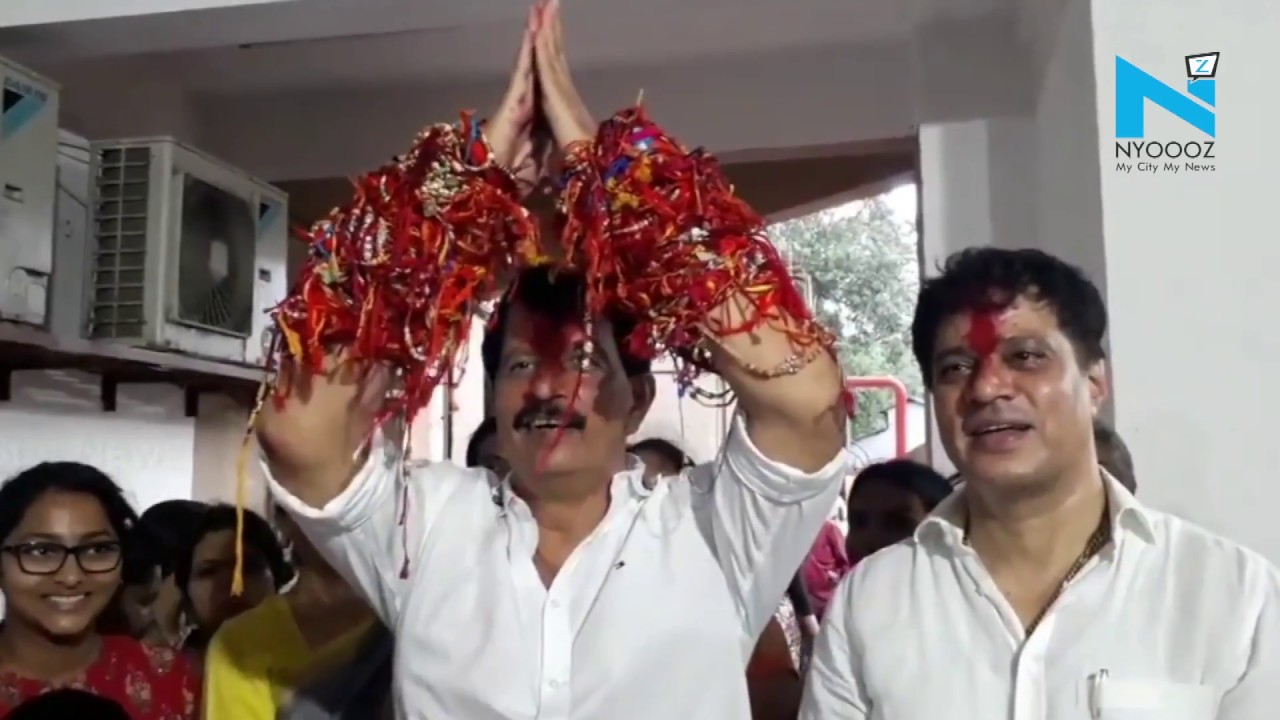 12000 women tie Rakhi to Mumbai Police's 'Encounter Specialist' Pradeep Sharma