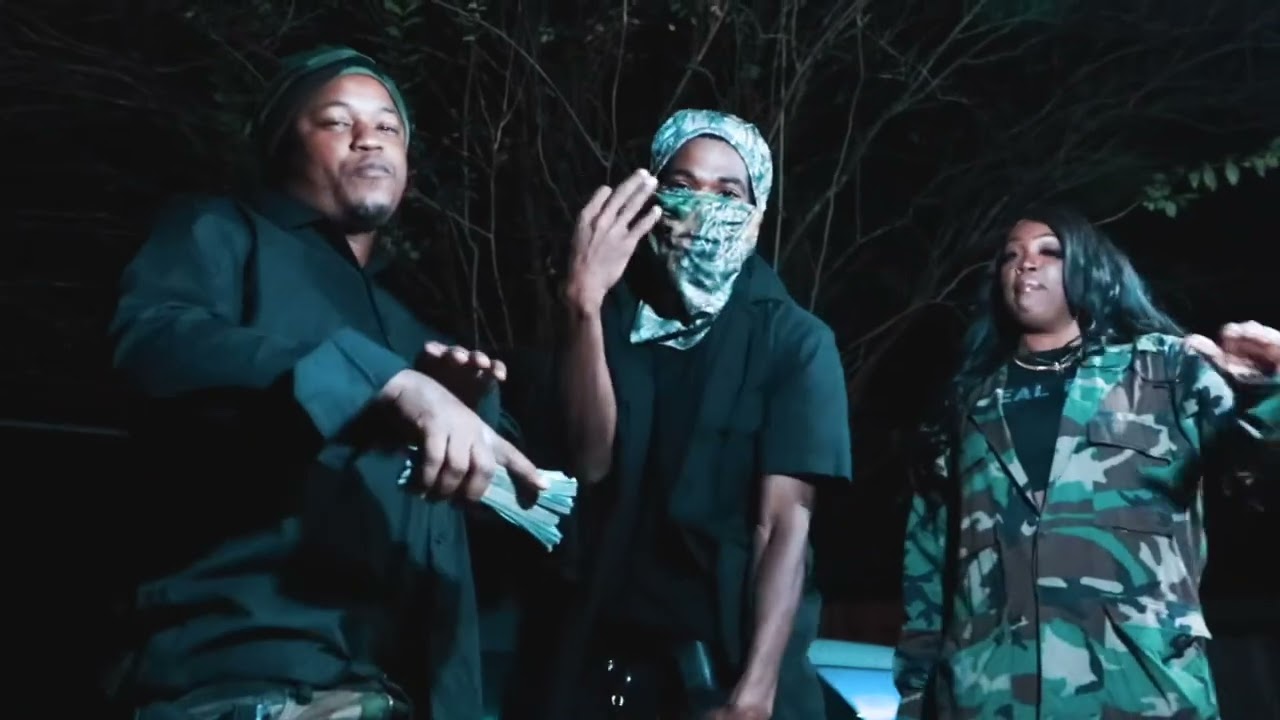 Dirt Banga - Eeny, Meeny, Miny, Moe