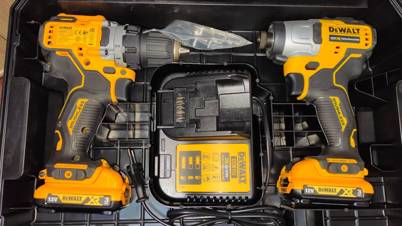 Dewalt DCK2110L2T Brushless: Drill Driver DCD701 & Impact Driver DCF801 - Unboxing