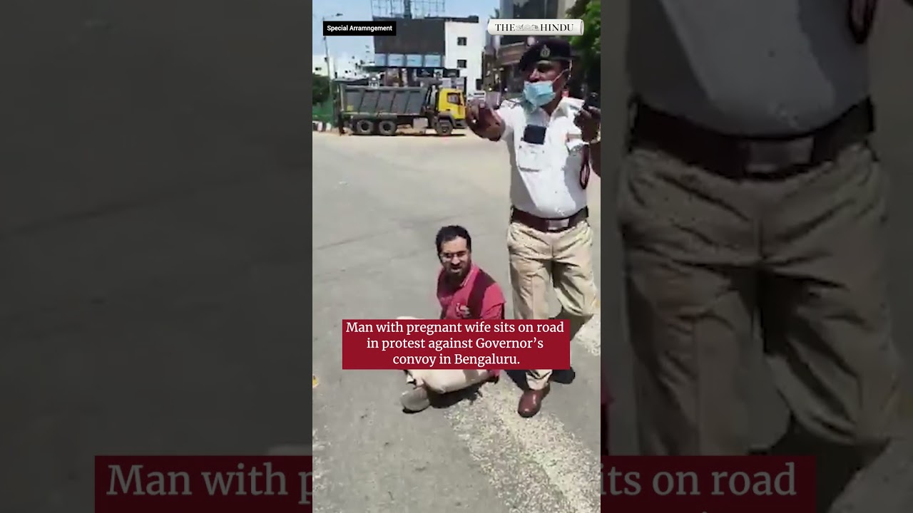 Man with pregnant wife protests against Governor&rsquo;s convoy in Bengaluru