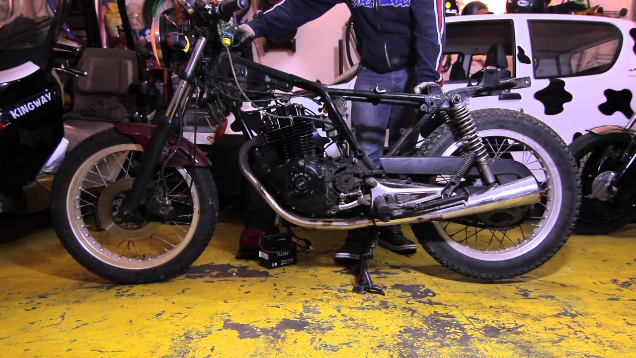 Honda CB 250 RS - Zombi Custom Cycles 2014