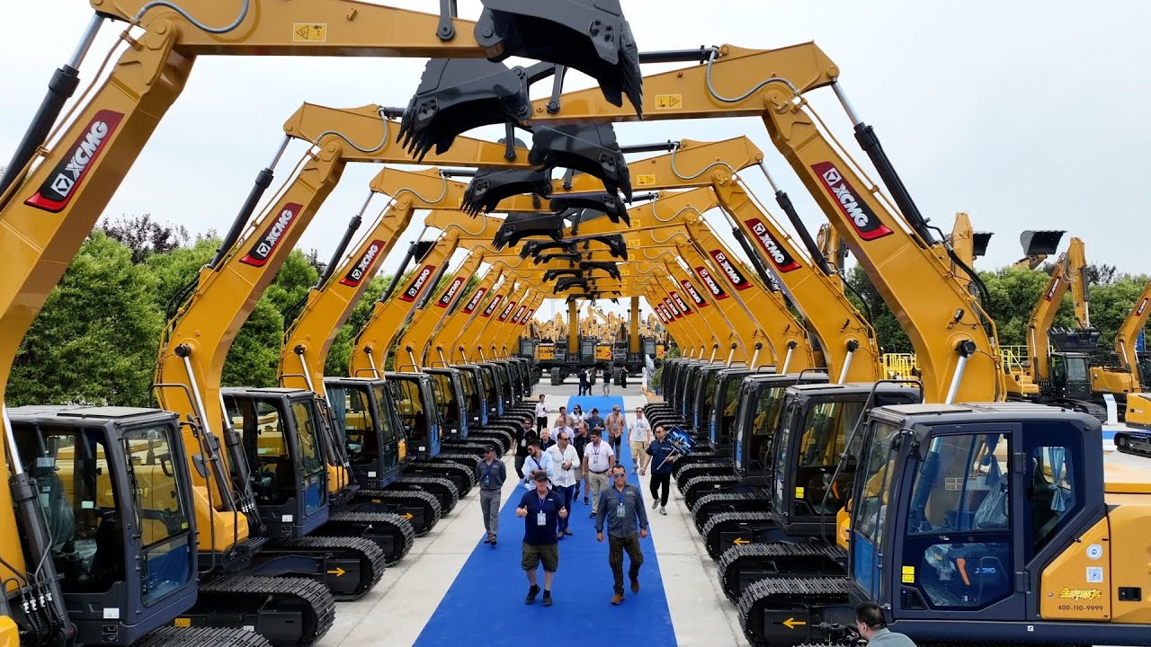 Chinese construction machinery attracts worldwide buyers amid trade tensions