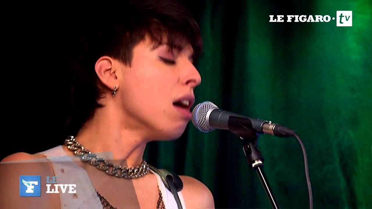 Mademoiselle K - « RU Swimming ?»