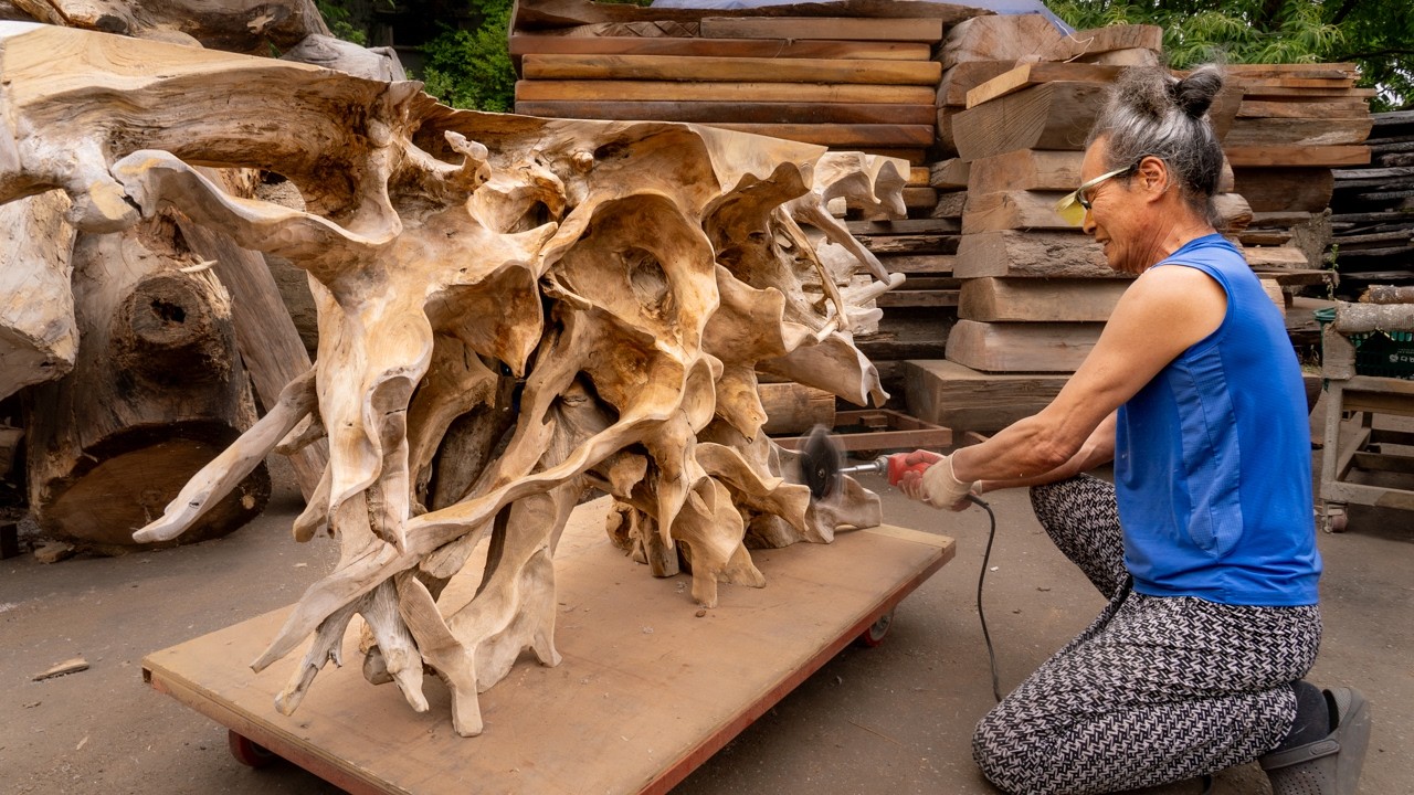 The Man Who Turns an Old Tree Root into a Stunning Table  Korean Artisan’s Masterpiece with Resin