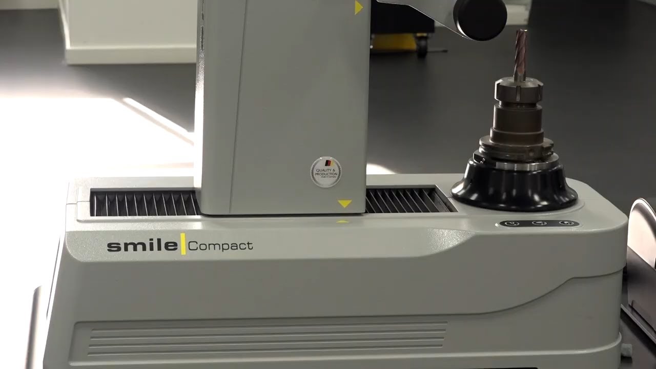 Smile Compact, Zoller's entry level tool presetter is a must have machine