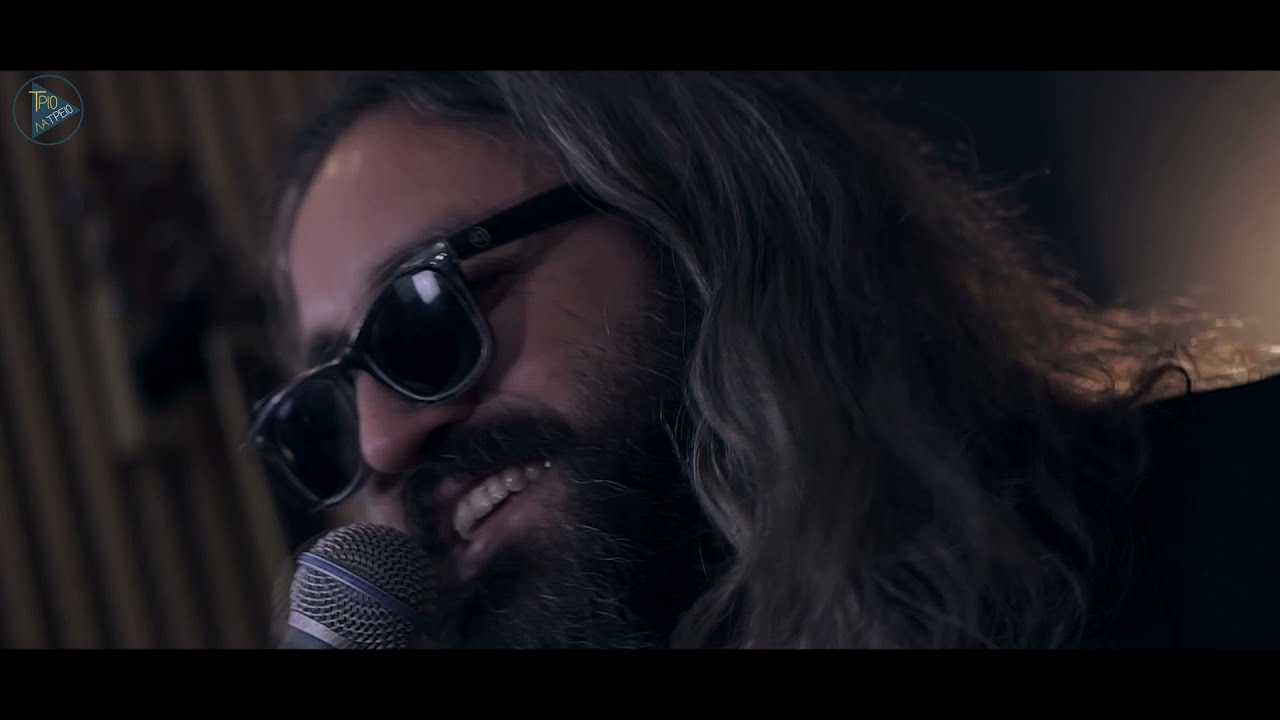 Τρίο Λατρείο feat. Λεωνίδας Μπαλάφας | Θυμάμαι (Official Video Clip)