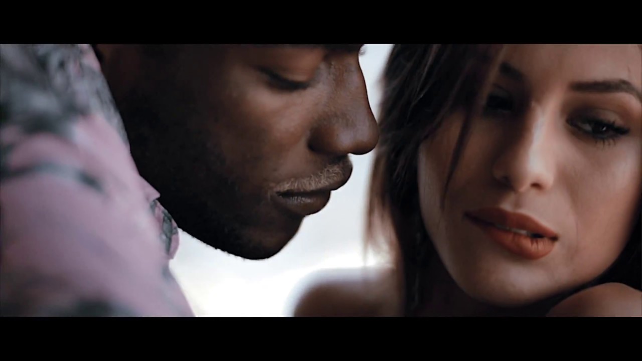 CortesiaDaCasa & Pel&eacute; MilFlows - Tudo que voc&ecirc; quiser (Prod.NeoBeats)