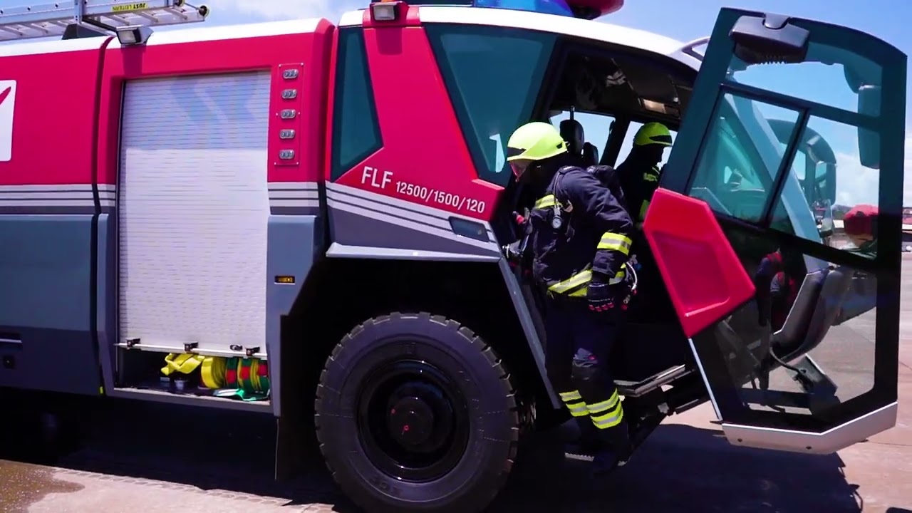 𝗜𝗡𝗦𝗜𝗗𝗘 𝗦𝗢𝗚𝗘𝗔𝗖 : Chef service Sécurité Incendie et d'Assistance aux Personnes dans les Aérogares.