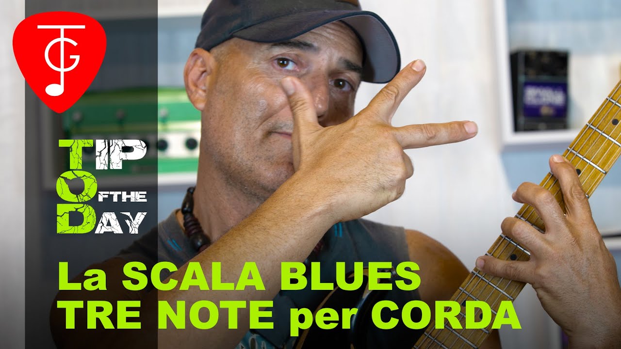 La scala blues! Suonarla tre note per corda come Paul Gilbert e Steve Morse
