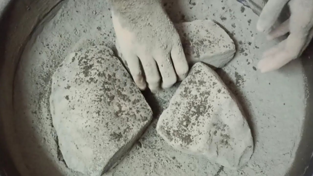 Soft Crunchy🌪️🌪️Charment Chunks Dry Crumbling on Paste & Dust Play ASMR #780