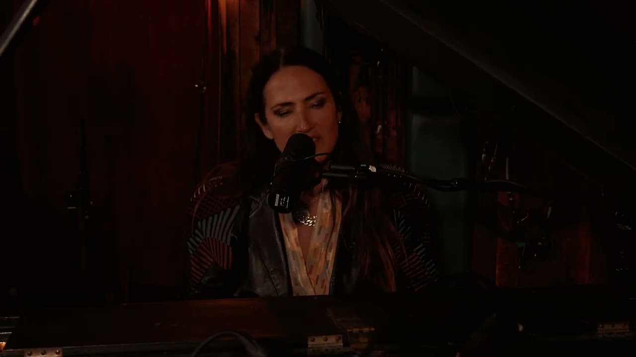 Joan As Police Woman - The Ride (The Real Life Anniversary Sessions)
