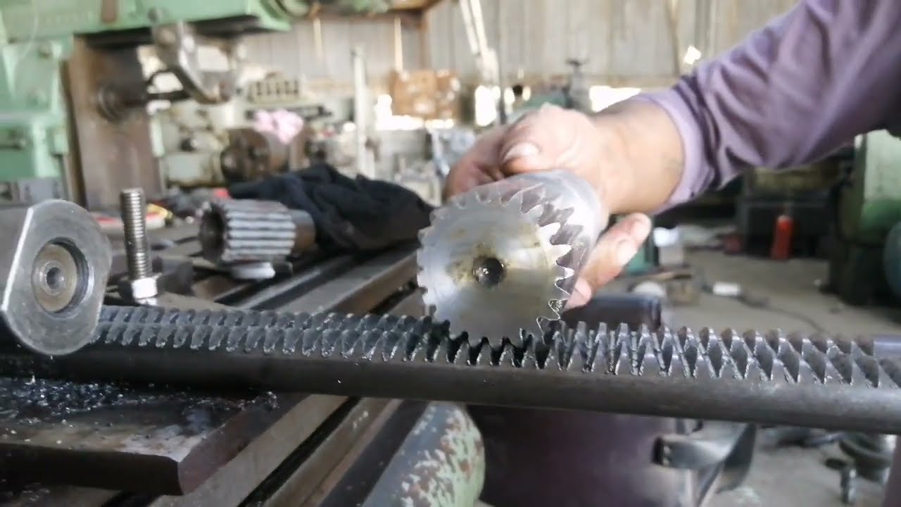 how to Make gear rack and pinion gear dly