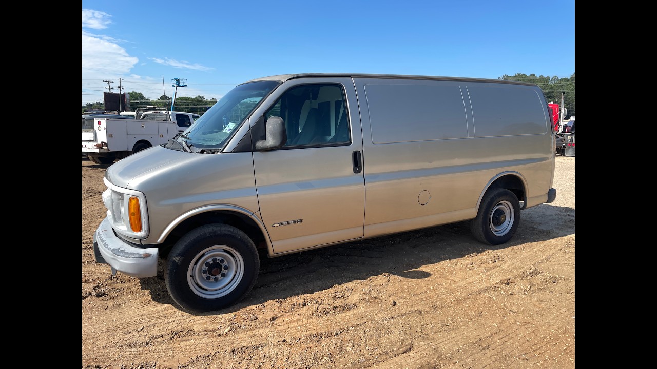 2002 Chevrolet Express 2500 Cargo Van (117,480 Miles)