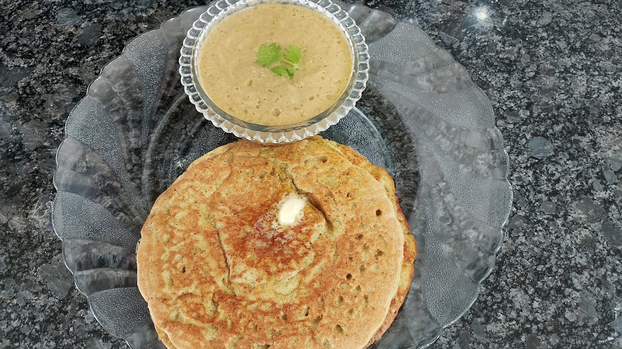 Healthy Moong Dal Moonglet 🌿 | Crispy & Soft | Served with Tangy Tomato Chutney