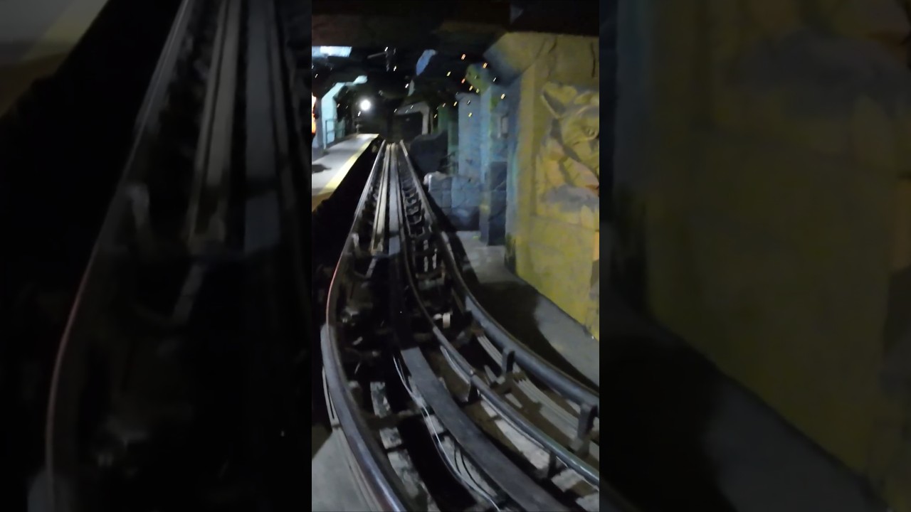 Walking around TOMB BLASTER #shorts