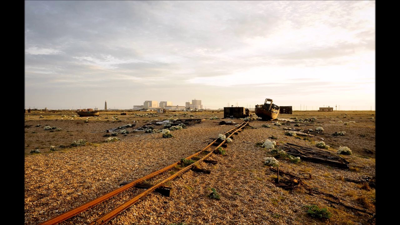 Nigel Samways -  Nuclear Beach