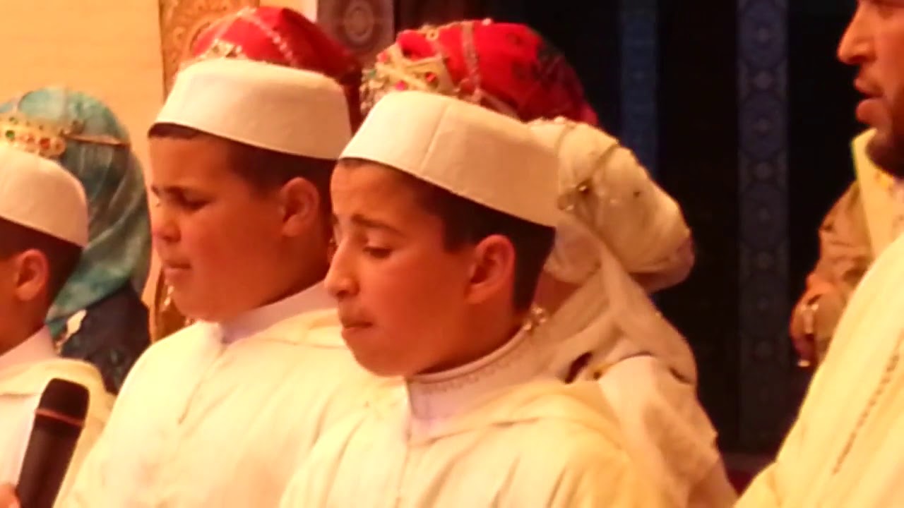 منظومة(بحر الدموع)بالأمازيغية،لسيدي امحمد بن علي الهوزالي(إنشاد تلاميذ كتاب أَنِي بإقليم تارودانت)