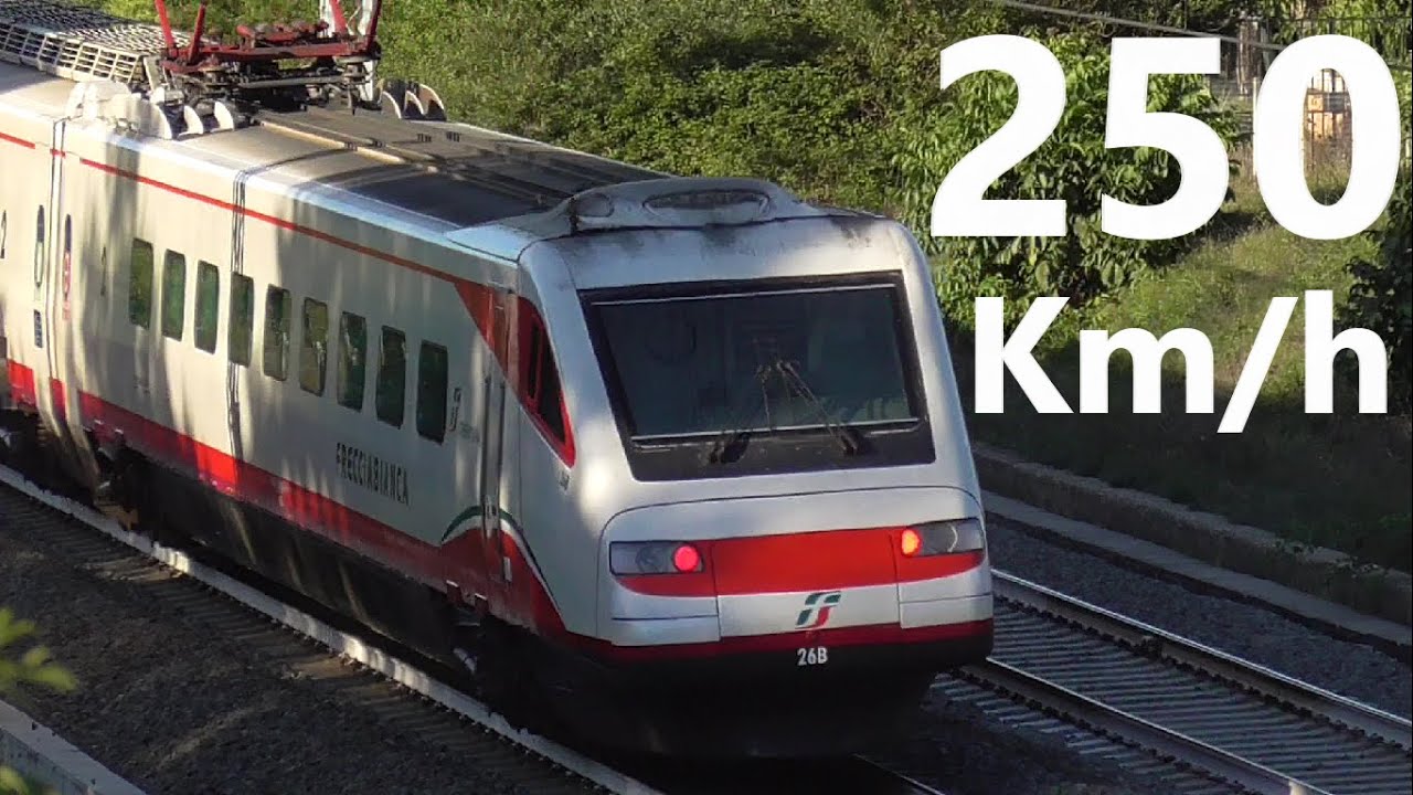 Treni in transito a 250 km/h (alta velocità Roma - Firenze) - Frecce, Italo, regionali e intercity.