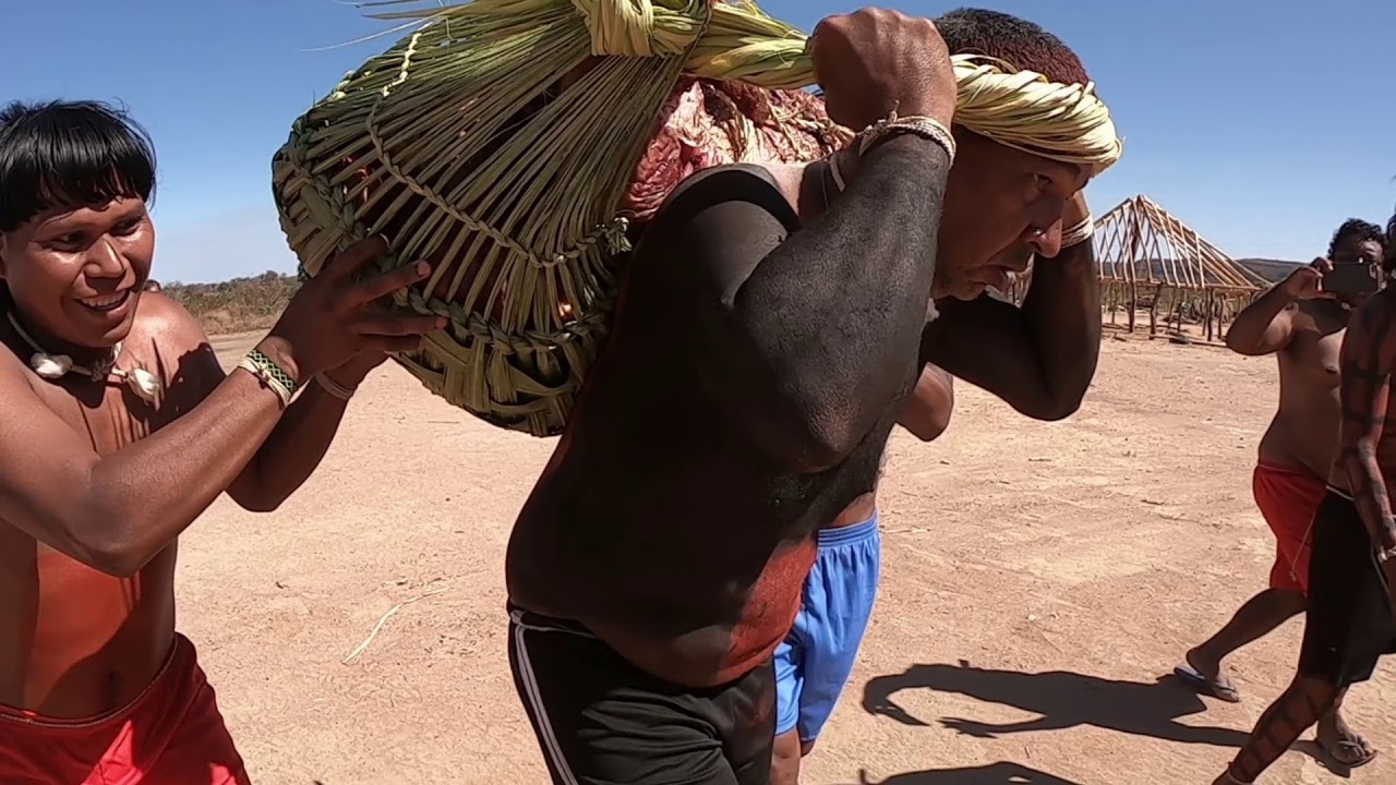 Casamento na cultura A'uwê (Xavante)