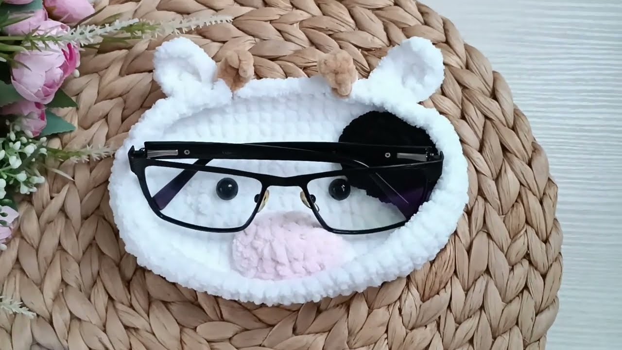 Glasses holder crochet Cow plush