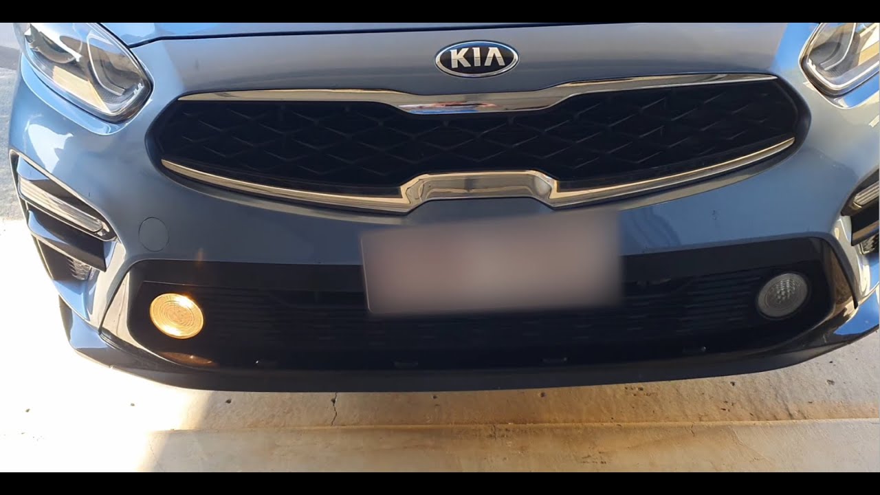2019 Kia Cerato front driving light bulb / fog lamp replacement
