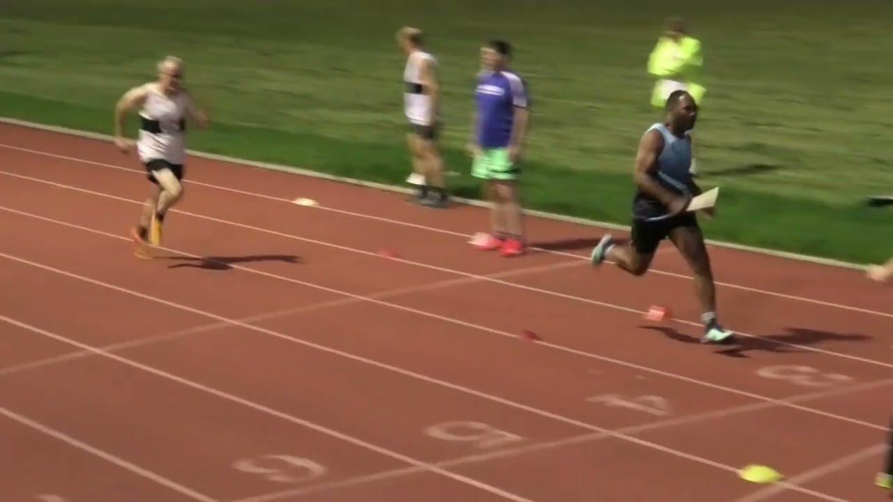 Neighbours Night 4 x 200 relay 180+