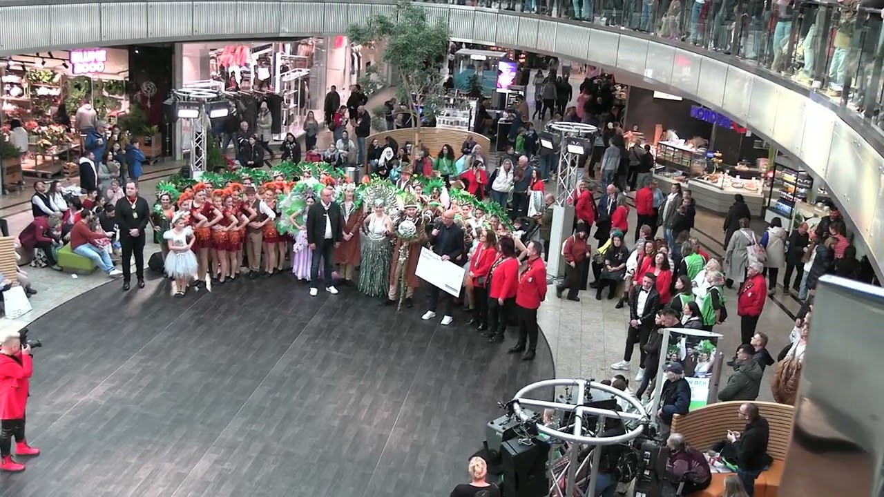 Faschigsauftakt in der City-Galerie Augsburg  Teil 1/2 -- Nov. 2024