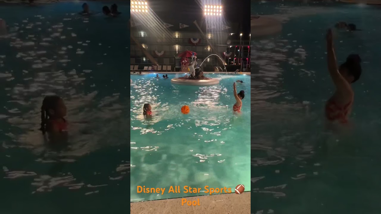 Disney All Star Sports 🏈Resort Night Pool 