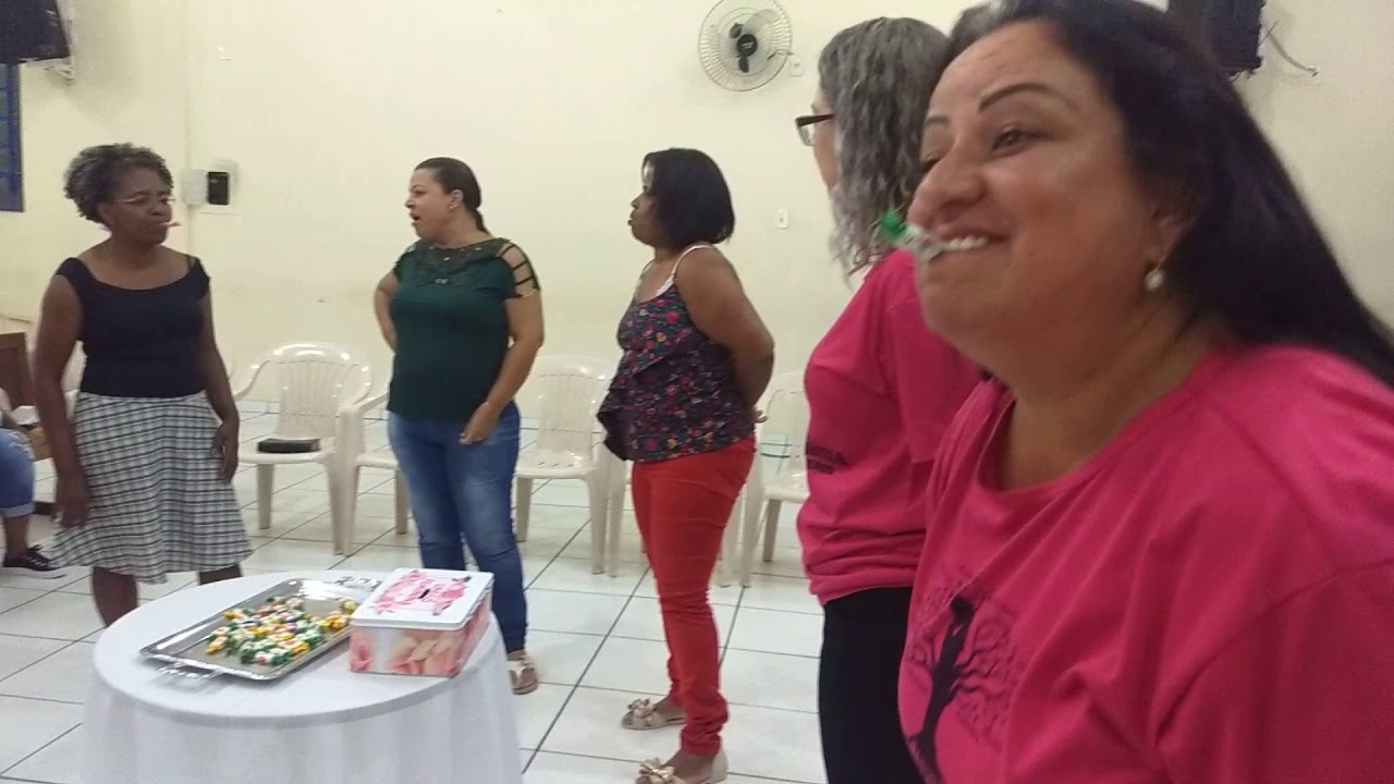 Dinâmica da Bala culto de mulheres.