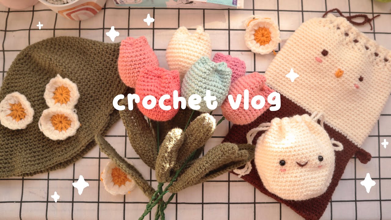 crocheting for a month in the studio 🧶// chonky crochet vlog