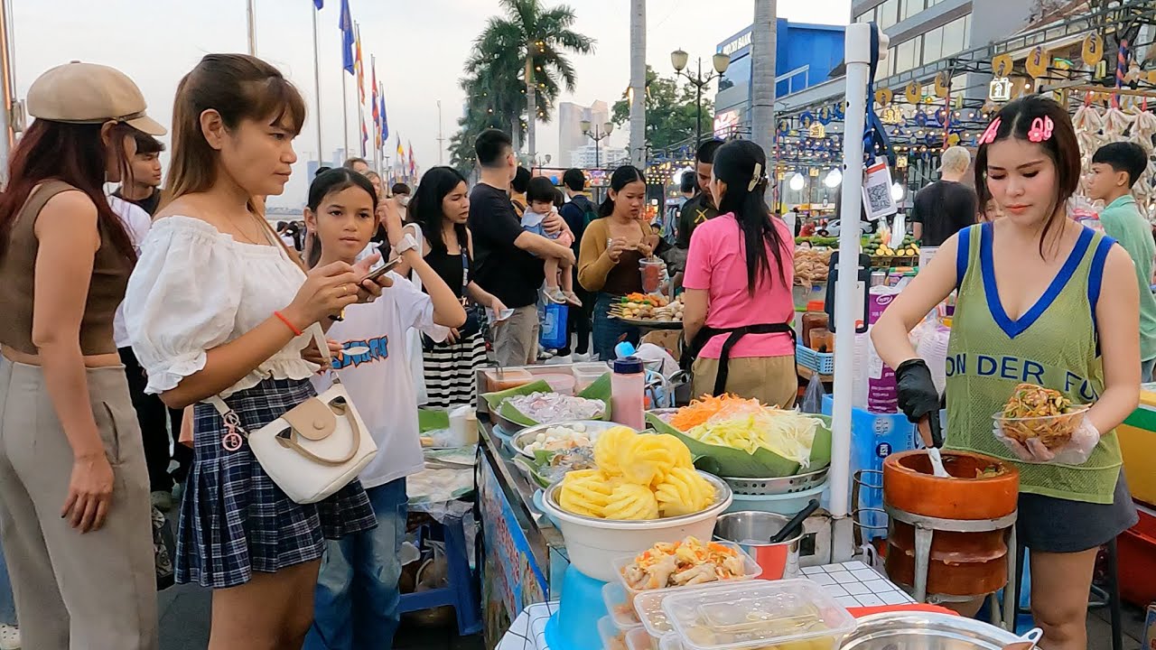 Cambodia Street Food Walk in Phnom Penh Riverside and Chaktomuk 2026