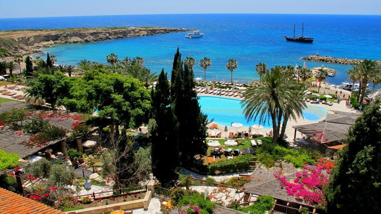 Отели Кипра. Coral Beach Hotel & Resort 5*  Обзор