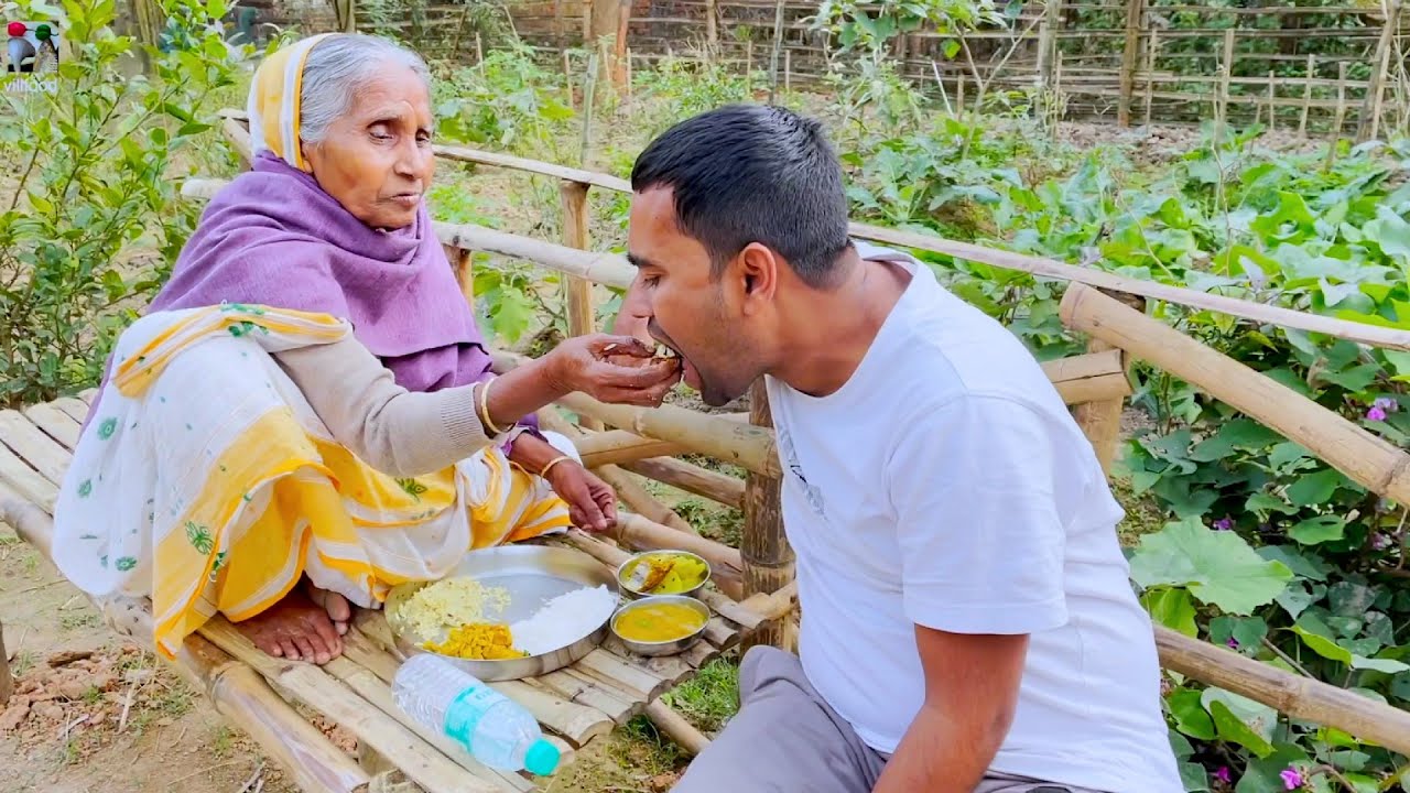Hilsha fish curry | villfood garden vegetable and ilish fish recipe | village cooking and recipes