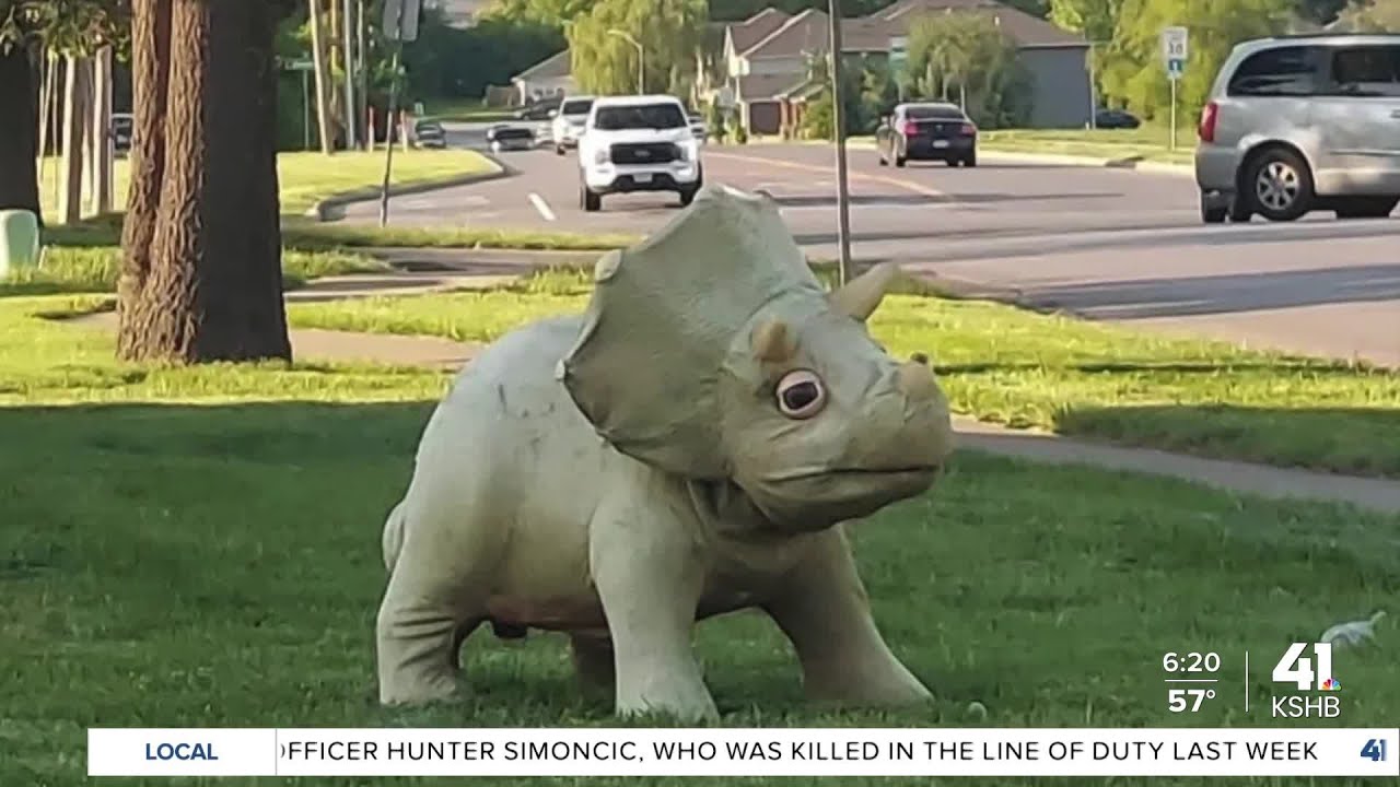 Grain Valley man's beloved dinosaur yard display stolen, community rallies to replace it