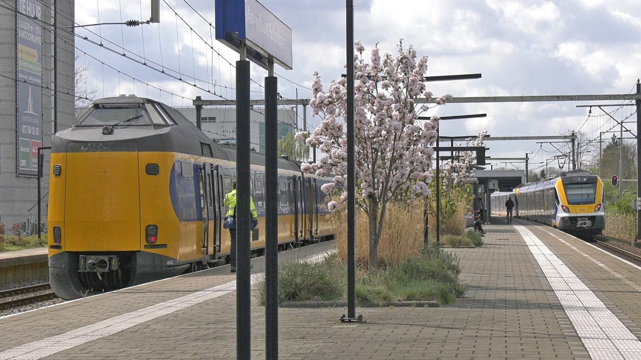 Treinen op station Amersfoort Schothorst