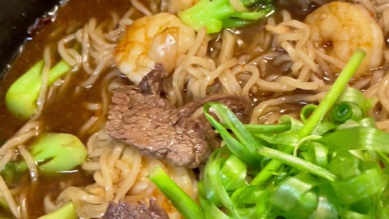 Turning $1 Ramen into a Surf & Turf Meal