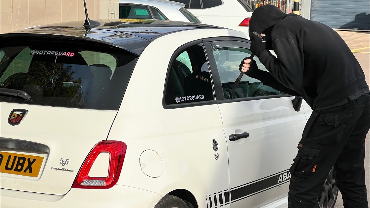 HOW TO PROTECT YOUR ABARTH FROM THEFT