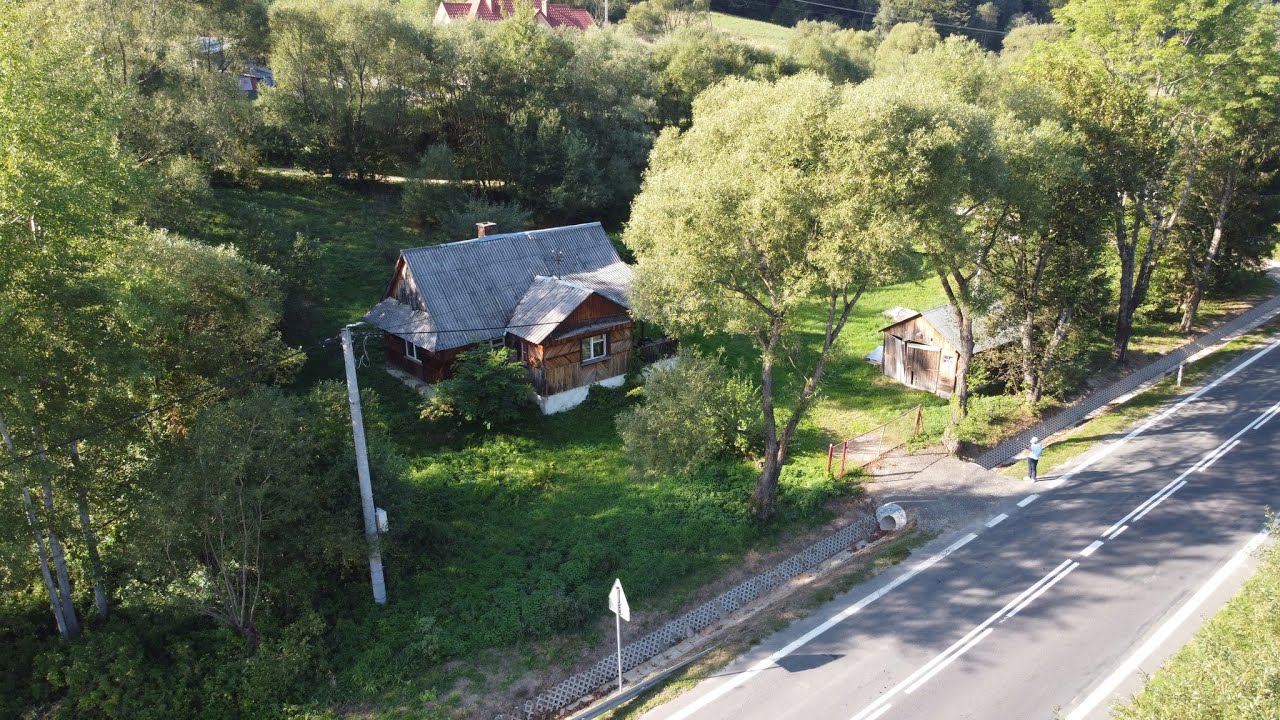 Brzegi Dolne   Działka na sprzedaż wraz z budynkami