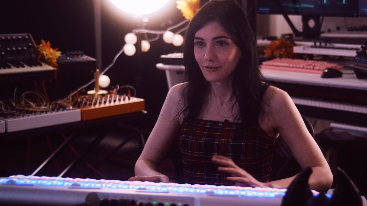 Amelia Huff + Lumatone - 