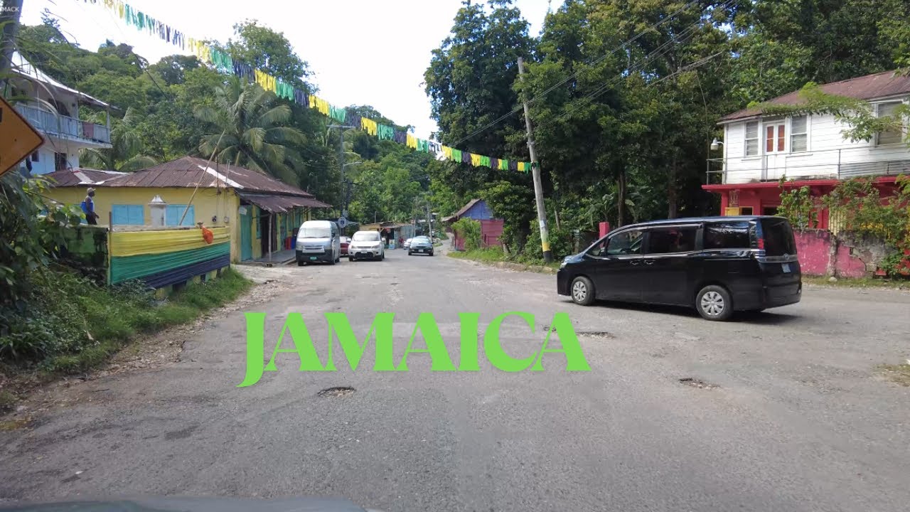 Explore Jamaica's ST James in a Driving Tour from Springfield to John's Hall