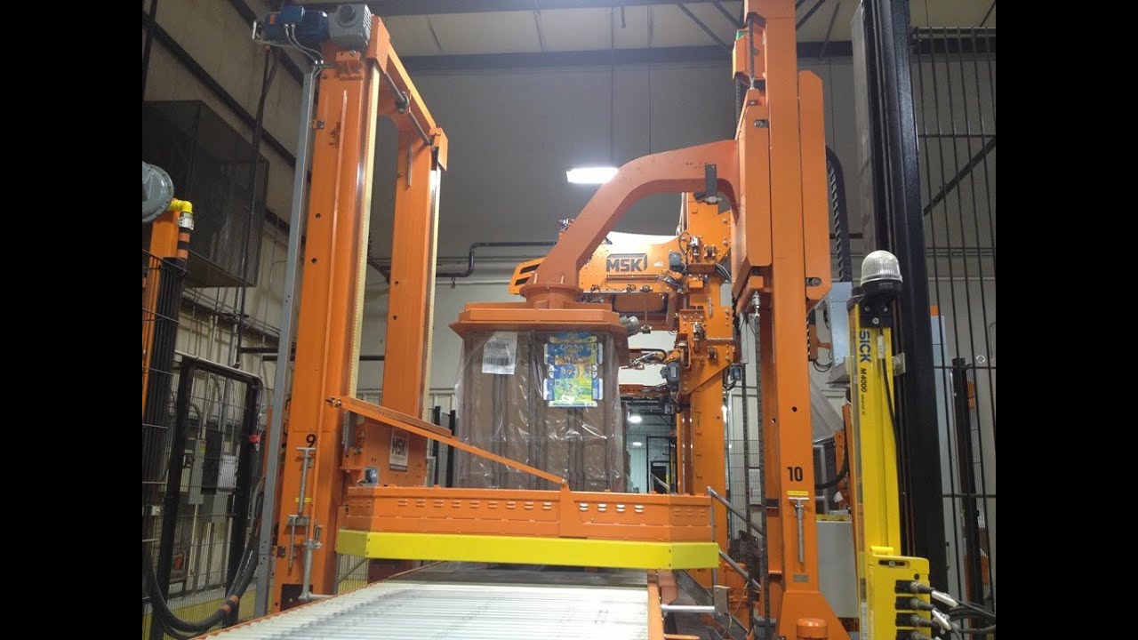 Cardboard box bagger / shrink hooder - MSK Covertech