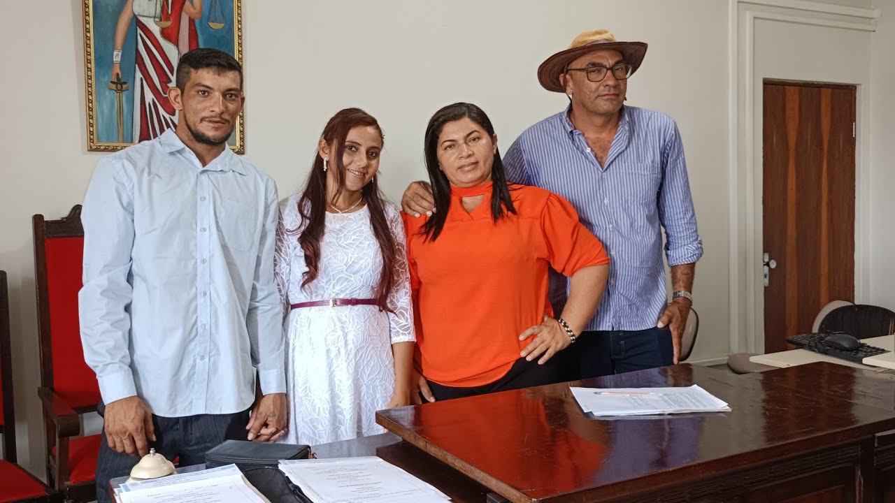Chegou o dia do casamento dos casais Branca e Jeferson e Maria e Cícero