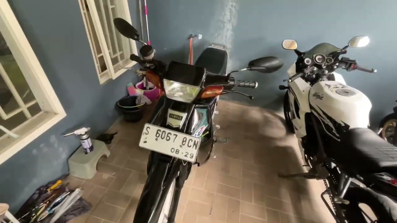 Yamaha fiz tahun 1996 fiz kotak 