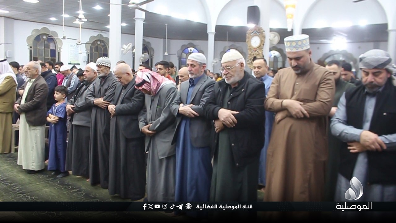 كاميرا الموصلية تنقل جانبا من صلاة التراويح في جامع الله أكبر بالموصل