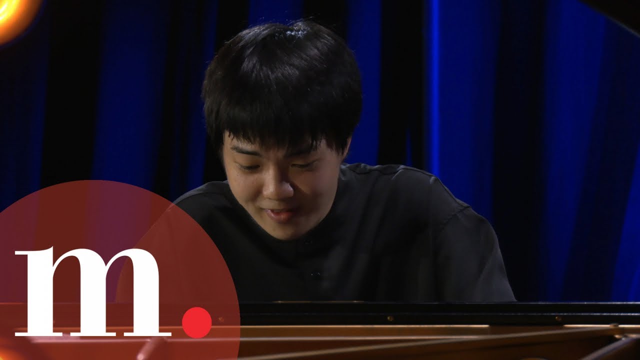Mao Fujita 藤田真央 performs Clara Schumann's Three romances op. 21 at the Verbier Festival 2022
