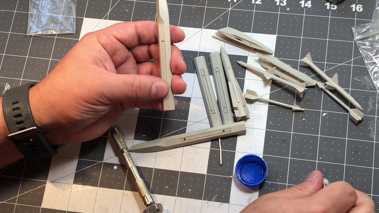 Attaching Bombs and Missiles with Magnets on Scale Models