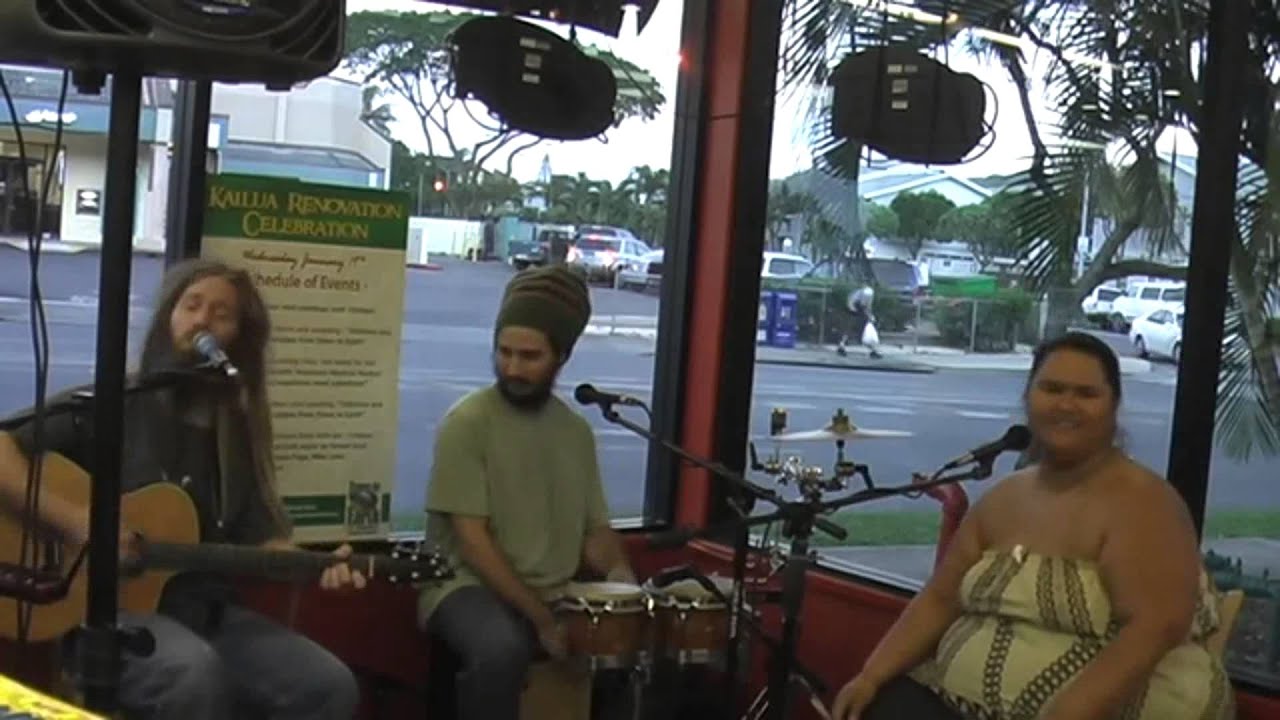 Mike Love, Paula Fuga e Sam Ittes - Down To Earth, Kailua, HI